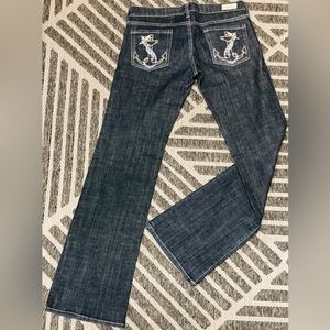 Pre-loved Miss Bisou